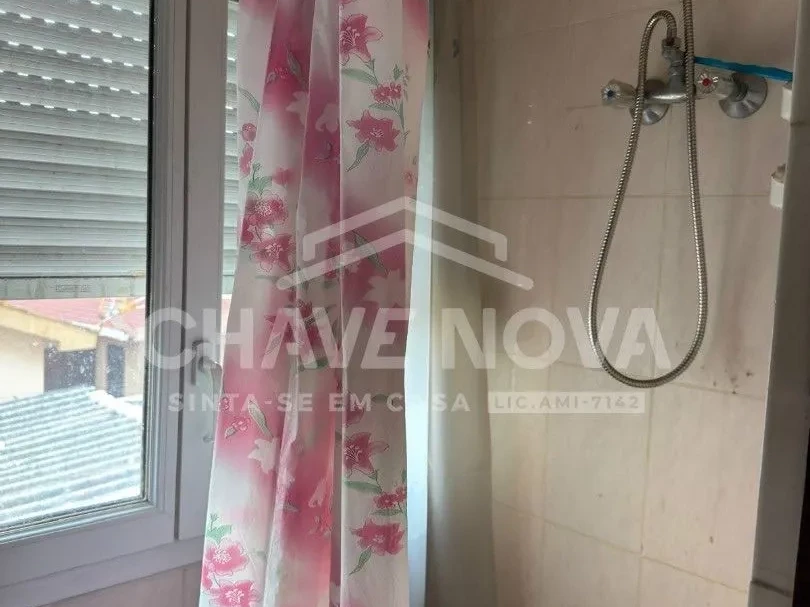 PRT/01513 Prédio para Investimento 5 Casas T5 Canidelo Vila Nova de Gaia Porto