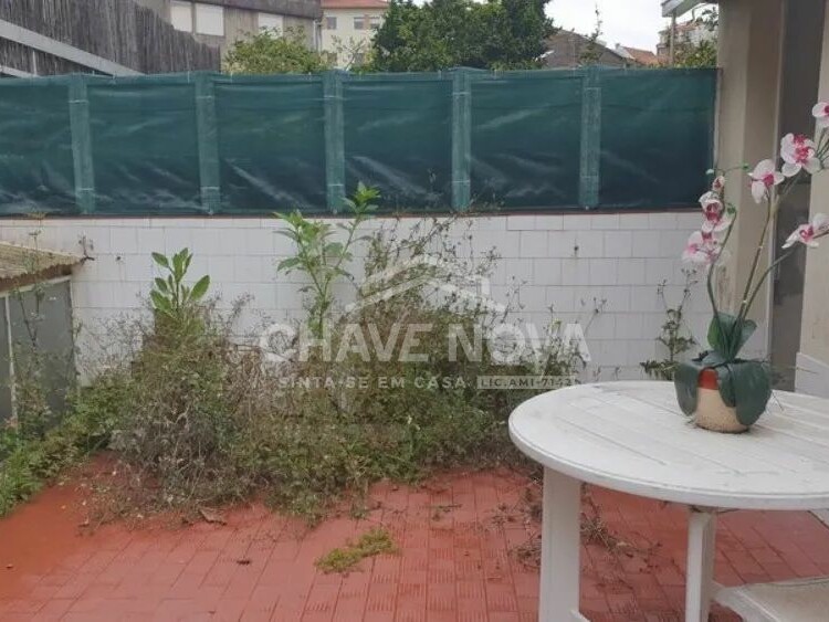 PRT/01613 Apartamento T2 com Terraço e Anexo Porto