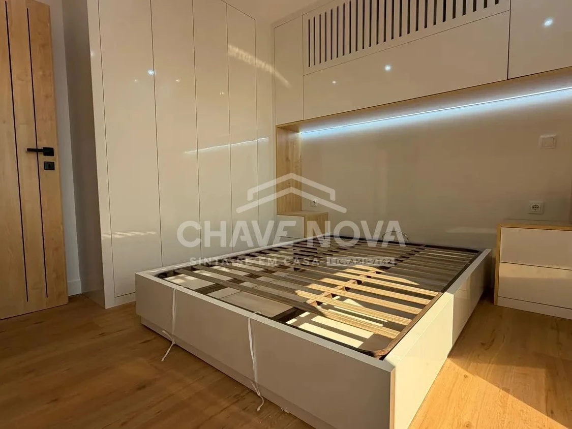 PRT/01622 Apartamento T2 Novo Faria Guimarães Porto