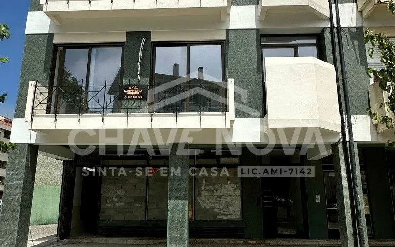 PRT/01328 Apartamento T3 Totalmente Renovado Foz Porto