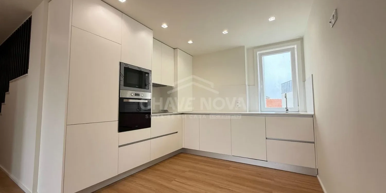 PRT/01449 Apartamento T2 Duplex Novo Matosinhos Porto
