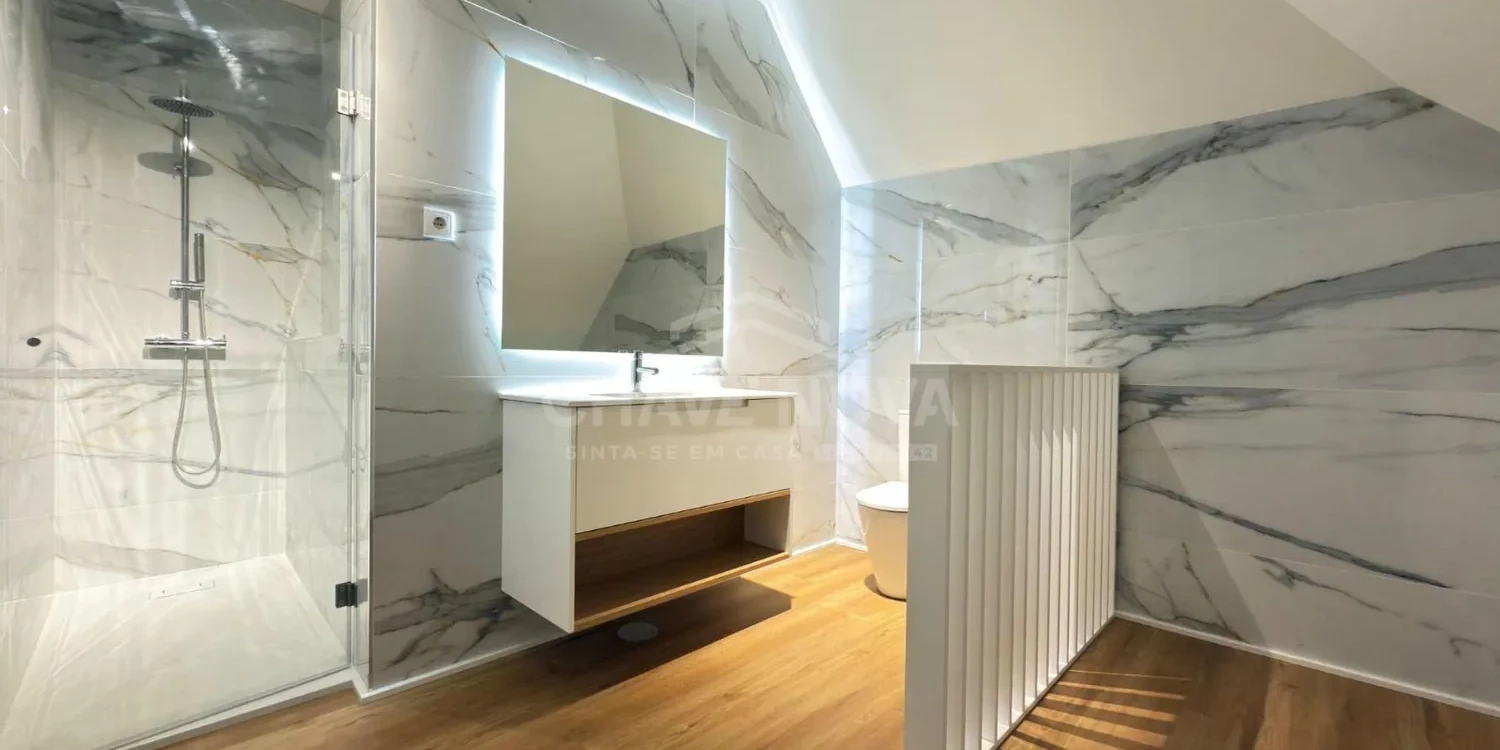 PRT/01449 Apartamento T2 Duplex Novo Matosinhos Porto