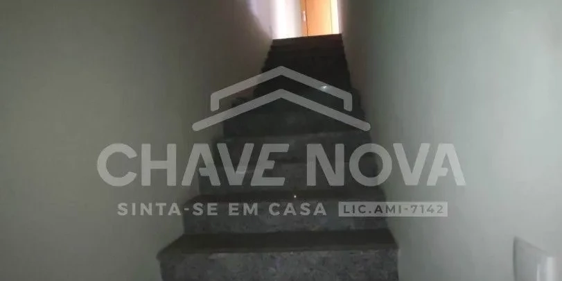 PRT/01466 Loja ampla e luminosa Espaço Comercial Rotunda da Boavista Porto