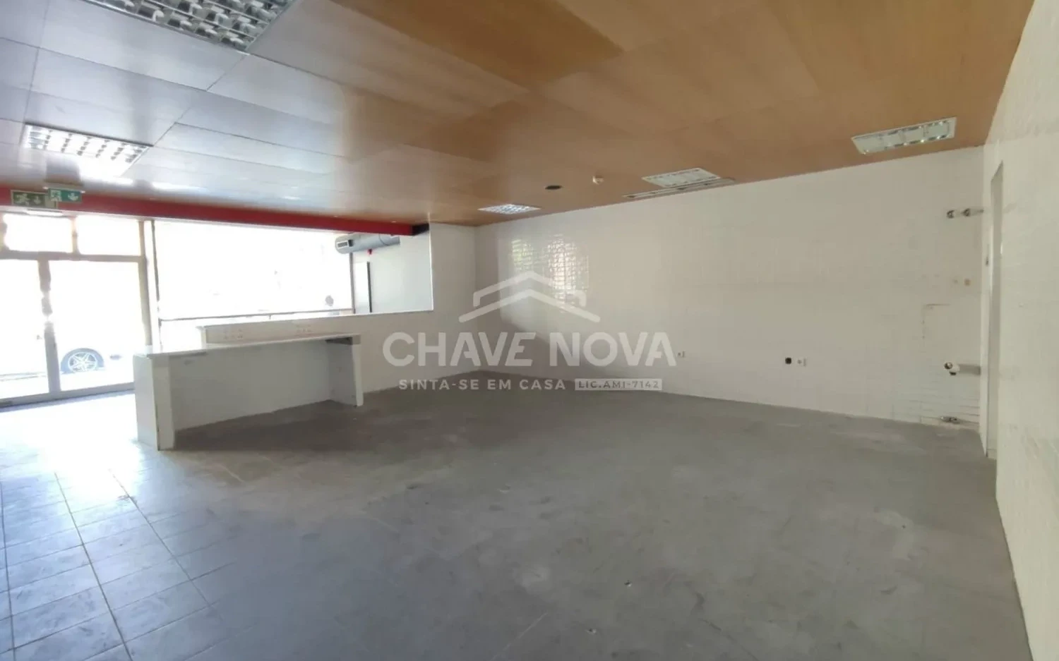 PRT/01467 Loja Comercial Porto Rotunda da Boavista