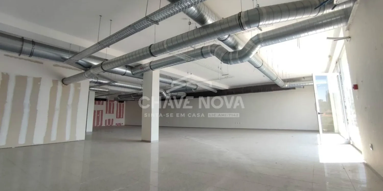 PRT/01467 Loja Espaço Comercial Rotunda da Boavista PortoPRT/01467 Loja Espaço Comercial Rotunda da Boavista Porto