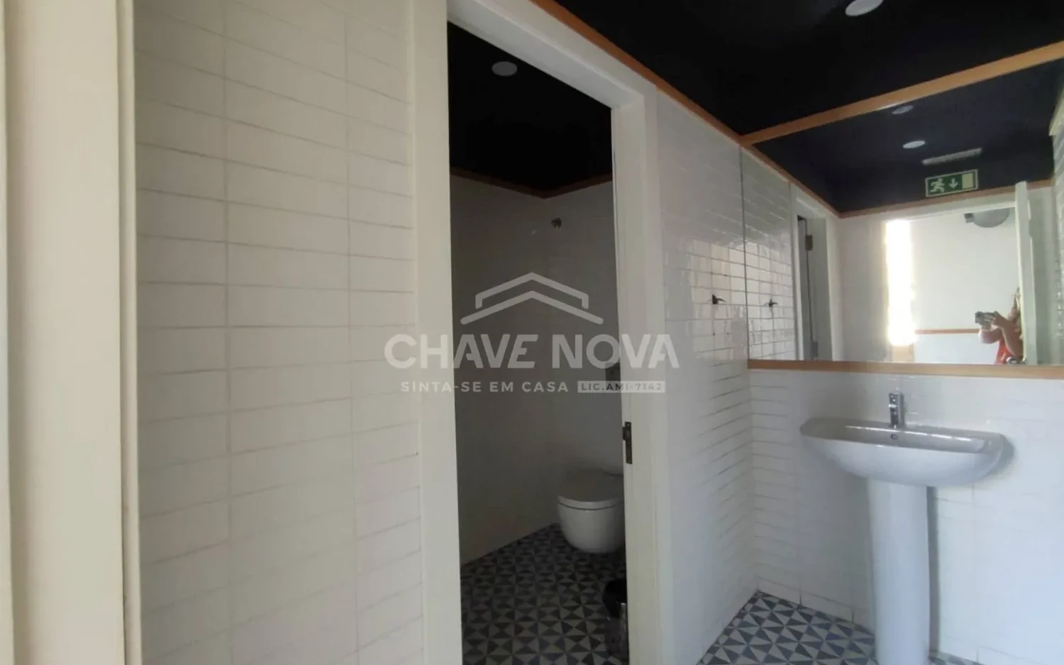 PRT/01467 Loja Espaço Comercial Rotunda da Boavista Porto