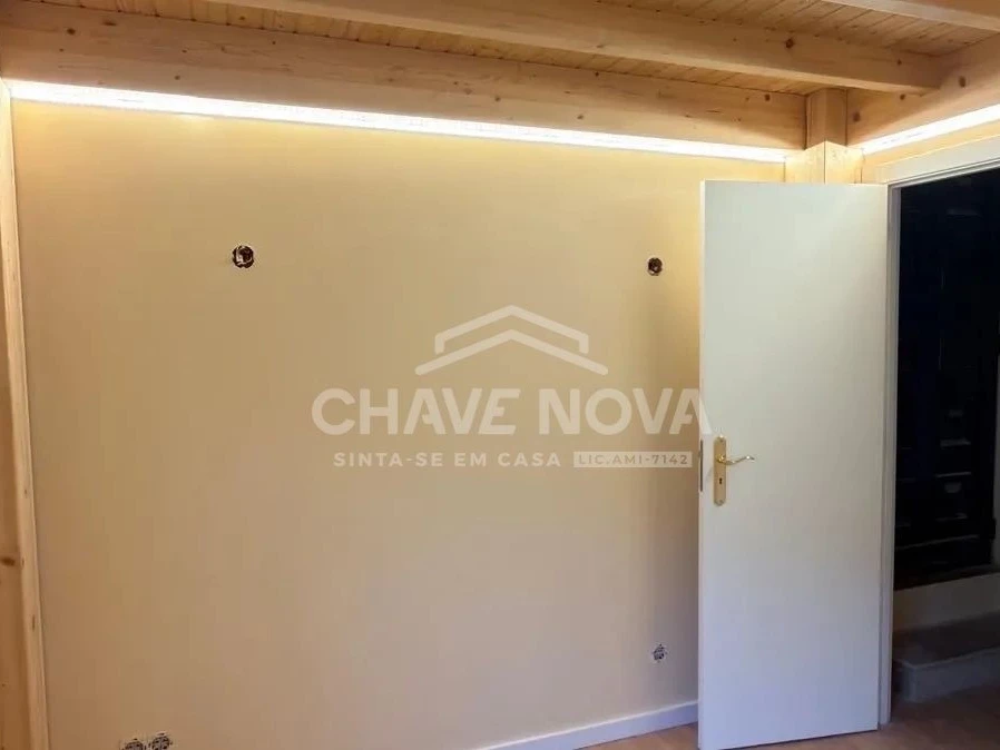 PRT/01472 lha com 6 Habitações Junto ao Metro Santo Ovídio Vila Nova de Gaia Porto