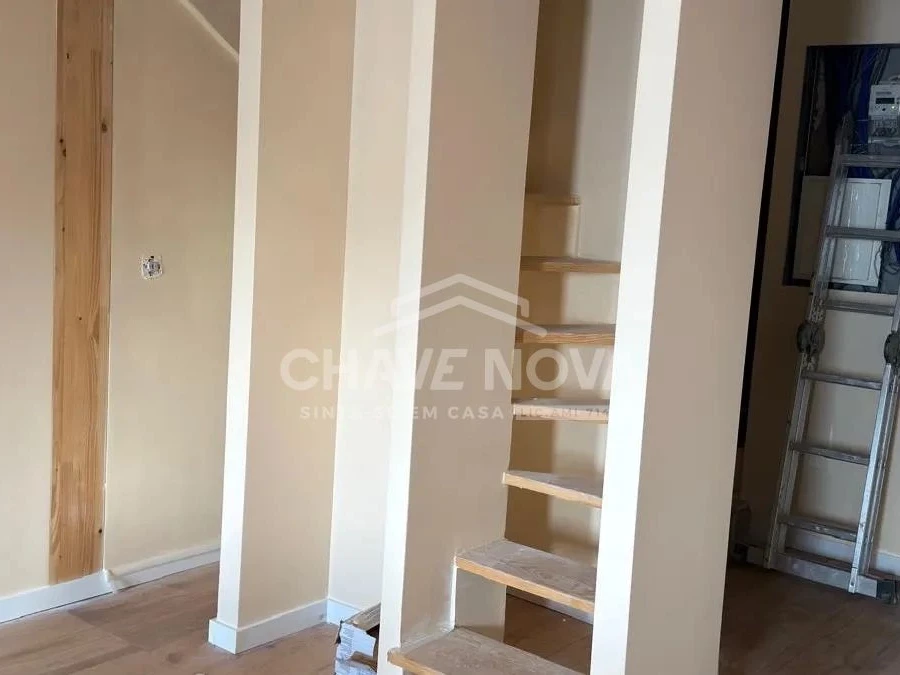 PRT/01472 lha com 6 Habitações Junto ao Metro Santo Ovídio Vila Nova de Gaia Porto