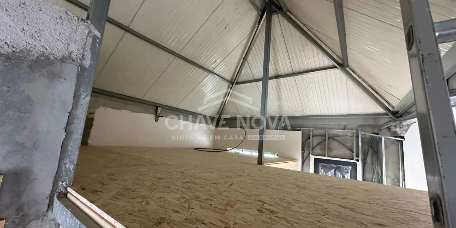 PRT/01472 lha com 6 Habitações Junto ao Metro Santo Ovídio Vila Nova de Gaia Porto