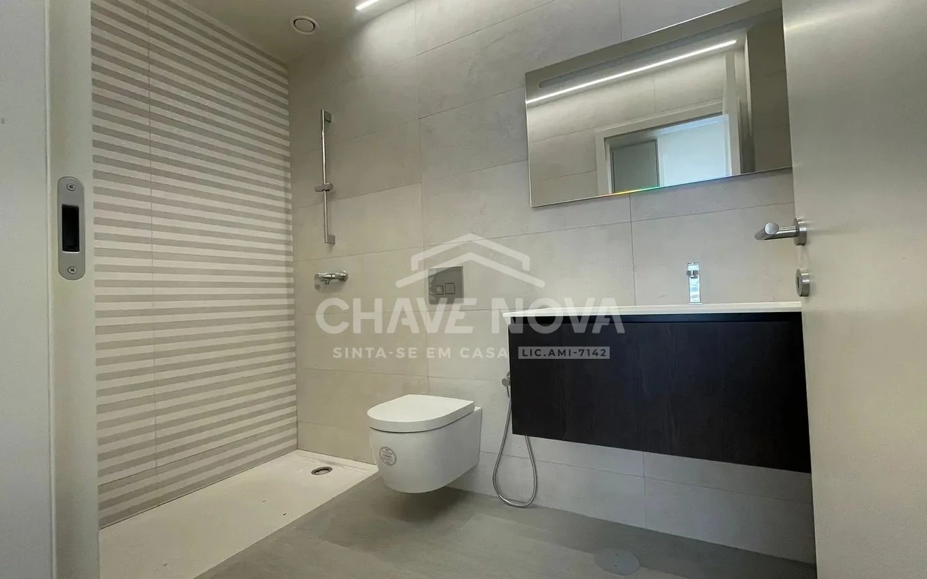 PRT/01523 Apartamento T3 Novo Empreendimento Douro Heritage II Vila Nova de Gaia Porto