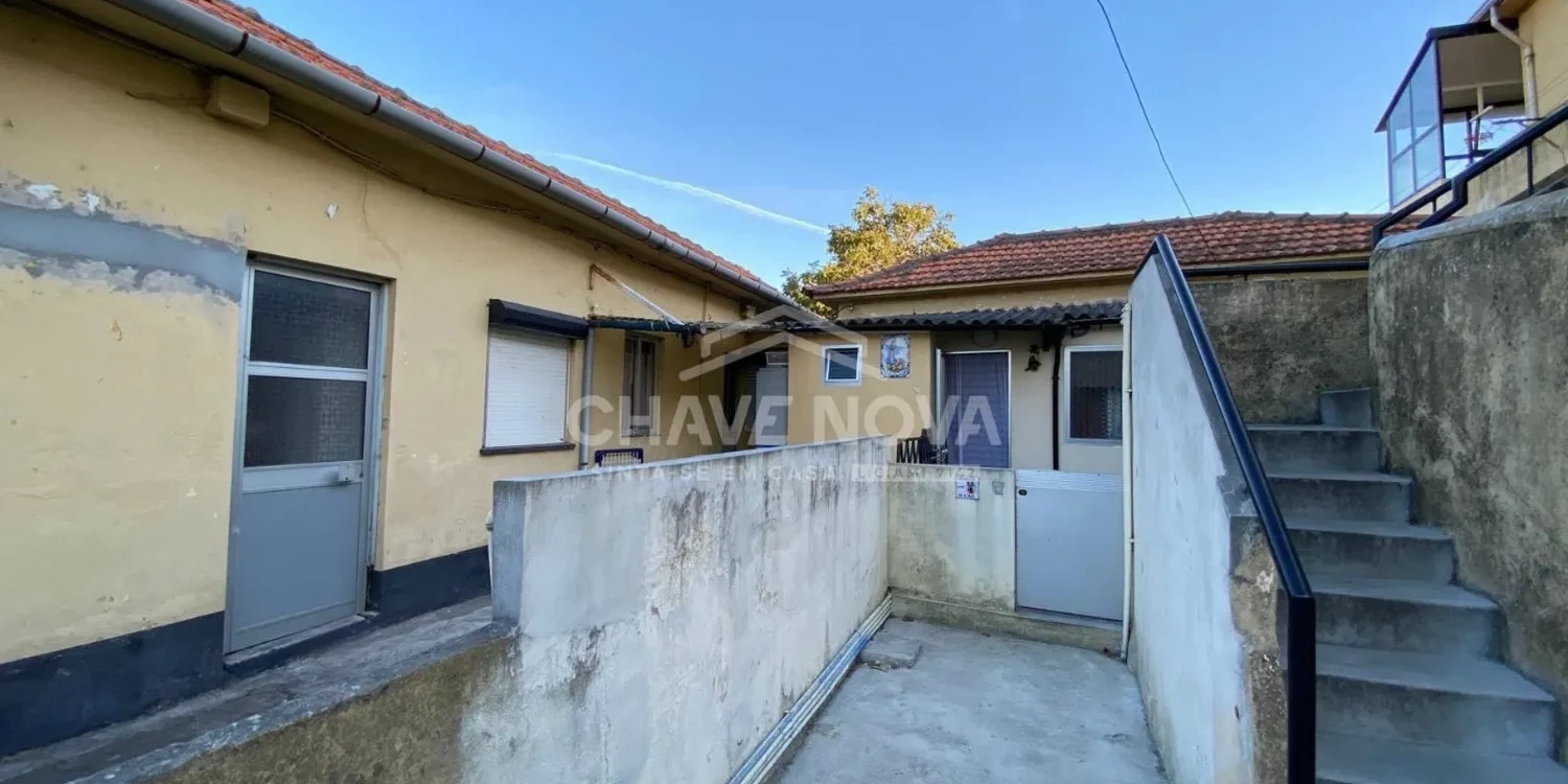PRT/01528 Ilha com 8 Casas Canidelo Vila Nova de Gaia Porto