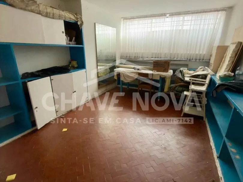 PRT/01540 Moradia Isolada V4 Avenida Marechal Gomes da Costa Porto
