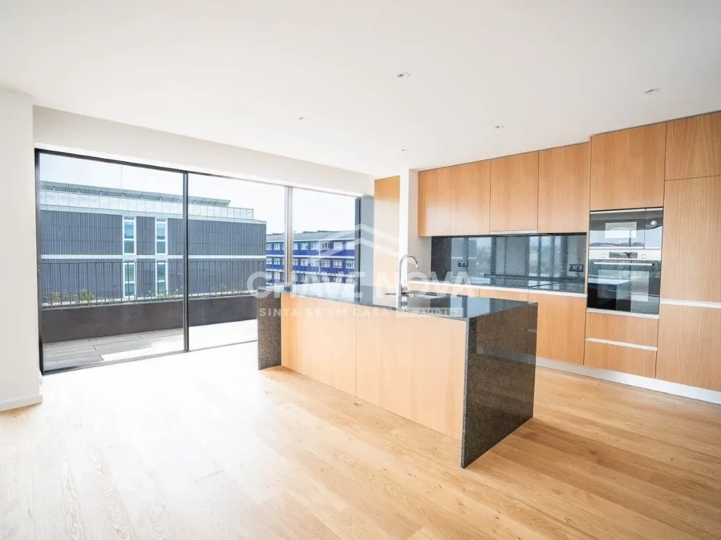 PRT/01561 Apartamento T4 Porto Penthouse Novo Empreendimento Nautilus IV Matosinhos Porto