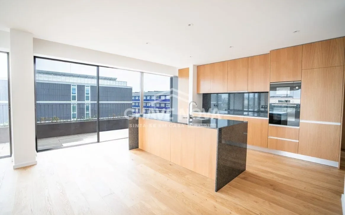 PRT/01561 Apartamento T4 Porto Penthouse Novo Empreendimento Nautilus IV Matosinhos Porto