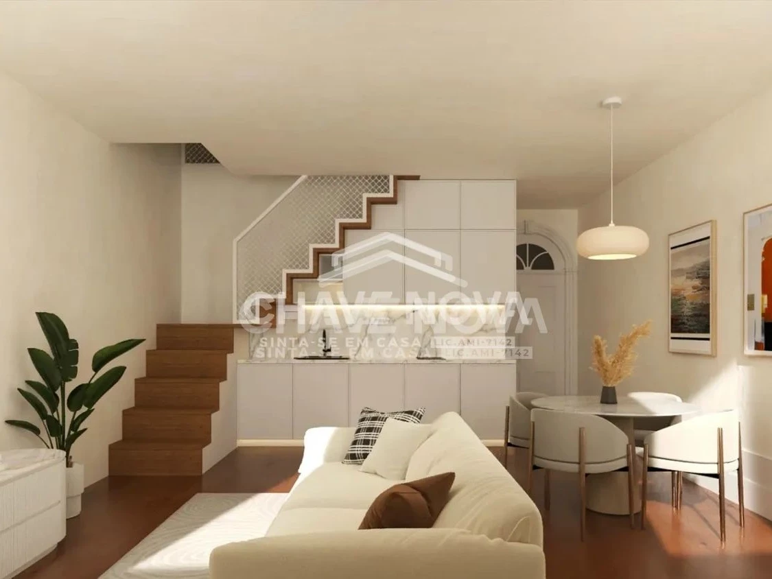 PRT/01584_2 Apartamento T0 Porto Duplex Edifício Cedofeita 271 Centro do Porto