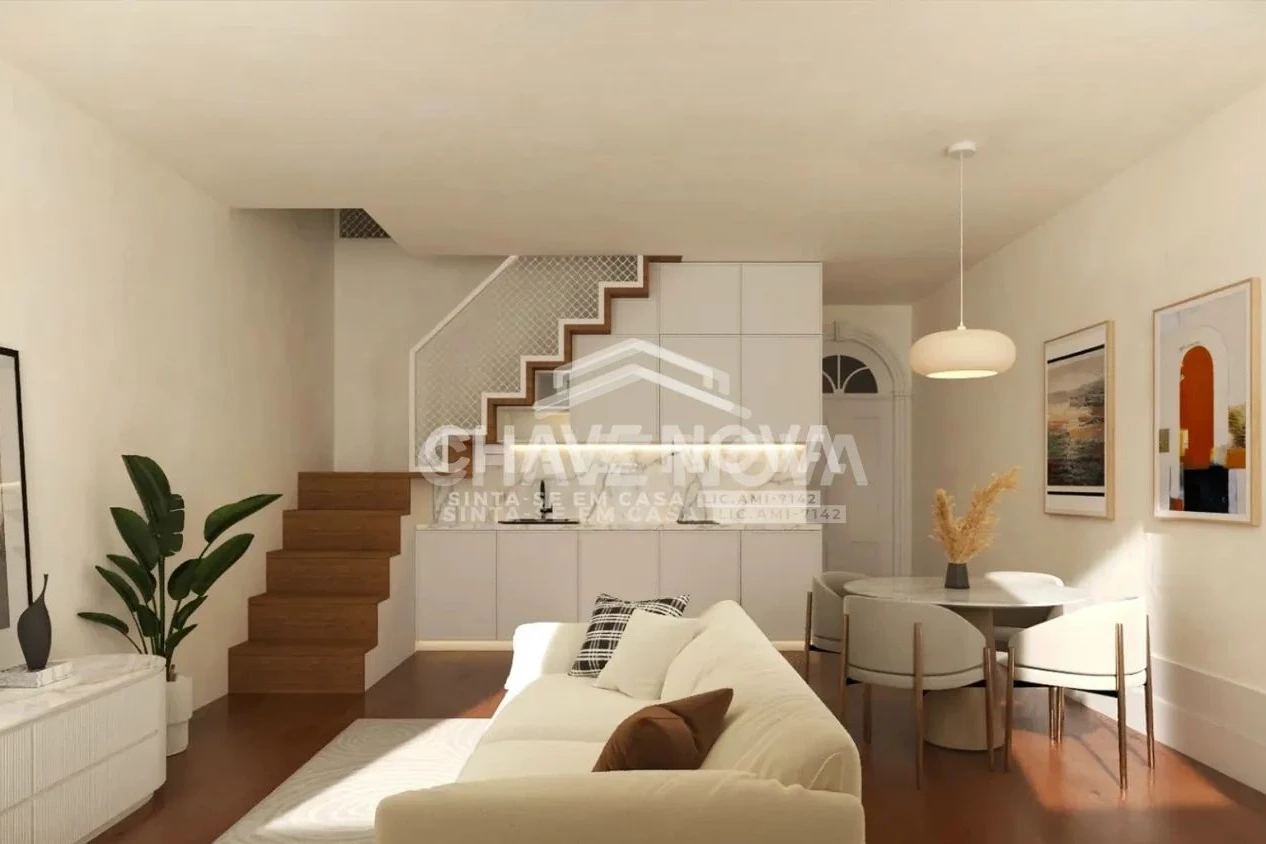 PRT/01584_2 Apartamento T0 Porto Duplex Edifício Cedofeita 271 Centro do Porto