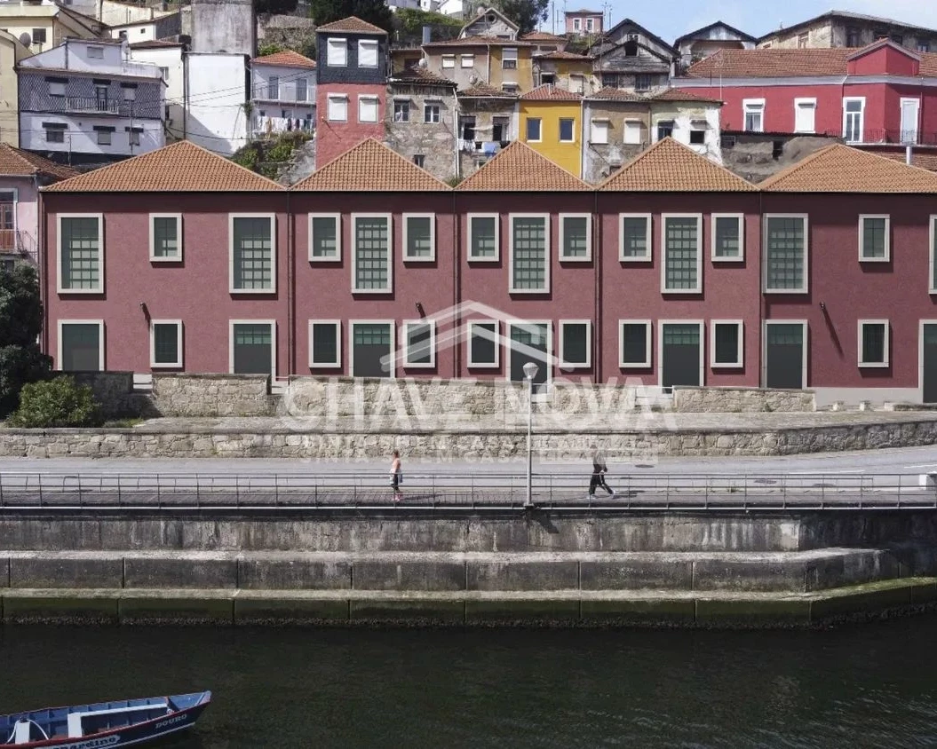PRT/01585_3 Apartamento T1 Duplex Empreendimento Pescaria Zona Ribeirinha Vila Nova de Gaia Porto