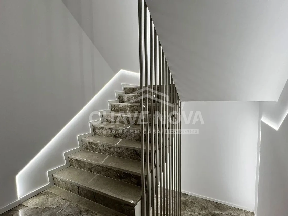 PRT/01615 Apartamento T0 Novo com Terraço Studios City On Rua Faria Guimarães Porto