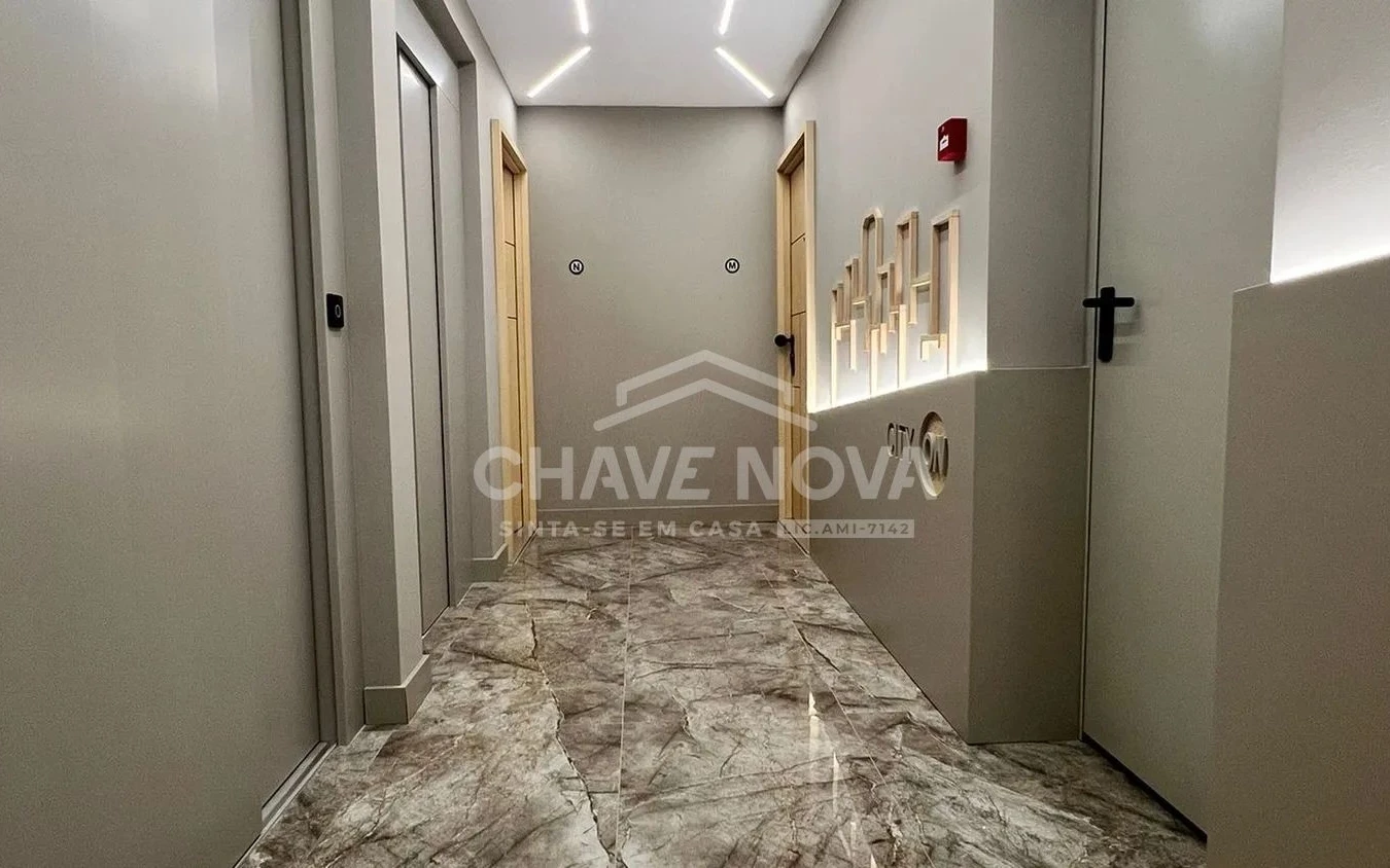 PRT/01615 Apartamento T1 Novo com Terraço Studios City On Rua Faria Guimarães Porto