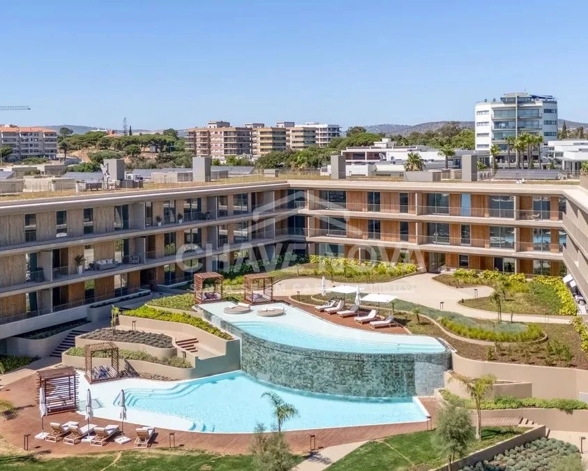 PRT/01632 Apartamento T2 de Luxo com Piscina Praia do Forte Novo Quarteira Vilamoura Loulé Faro
