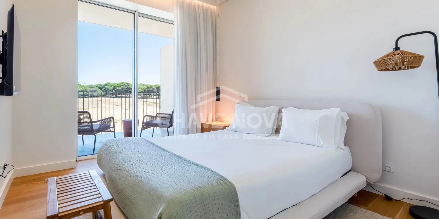 PRT/01632 Apartamento T2 de Luxo com Piscina Praia do Forte Novo Quarteira Vilamoura Loulé Faro