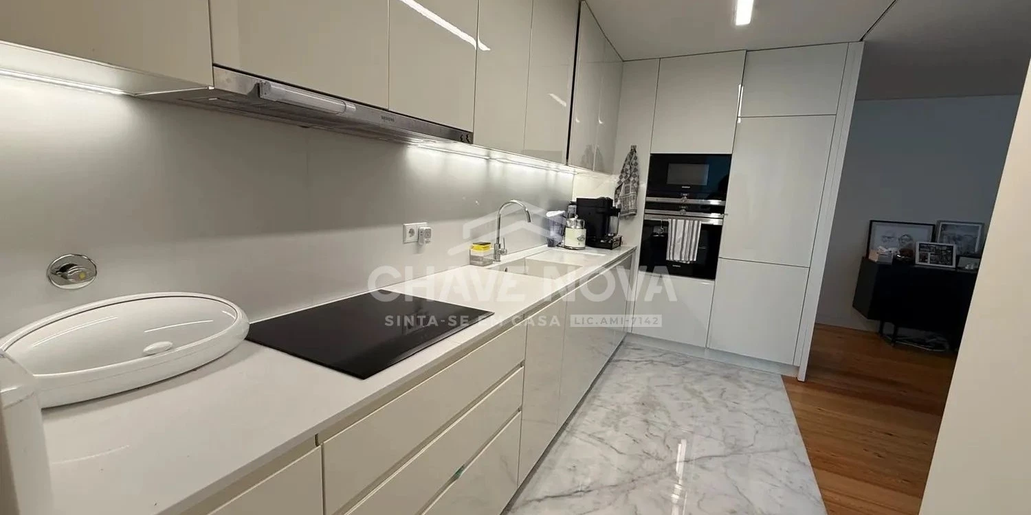 PRT/01636 Apartamento T2 Edifício SOUL Boavista Porto