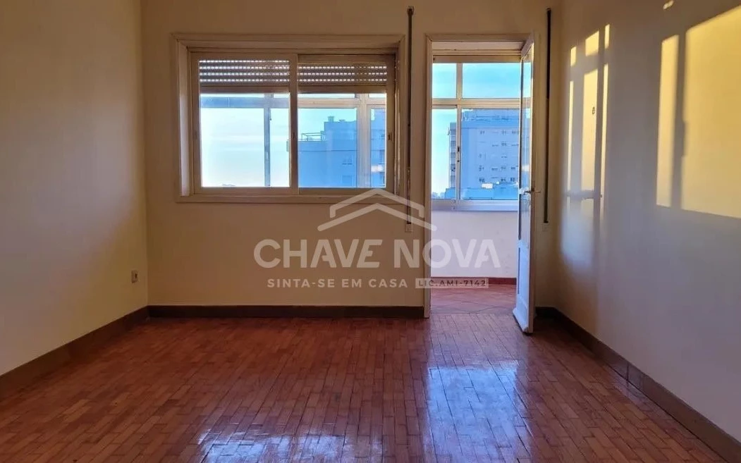 PRT/01638 Apartamento T2 Cedofeita Porto