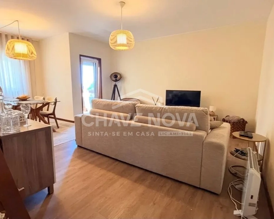 PRT/01641 Apartamento T2 Hospital Trofa Saúde Santa Marinha Vila Nova de Gaia Porto