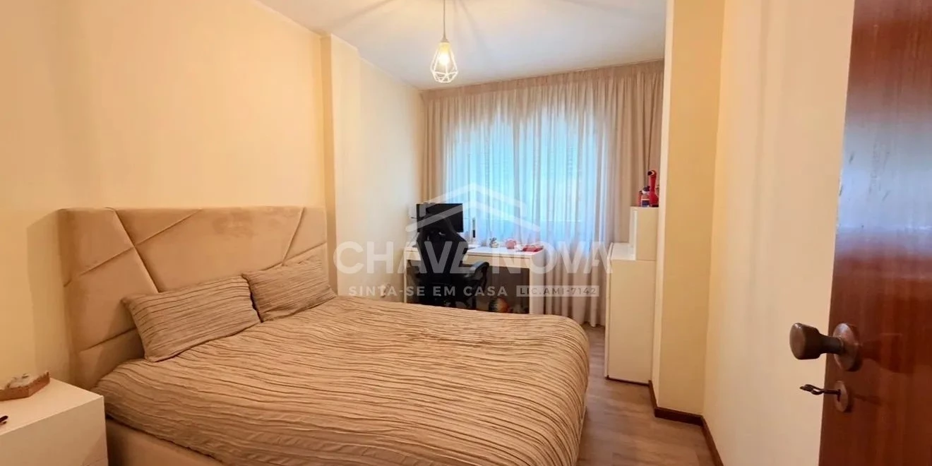 PRT/01641 Apartamento T2 Hospital Trofa Saúde Santa Marinha Vila Nova de Gaia Porto