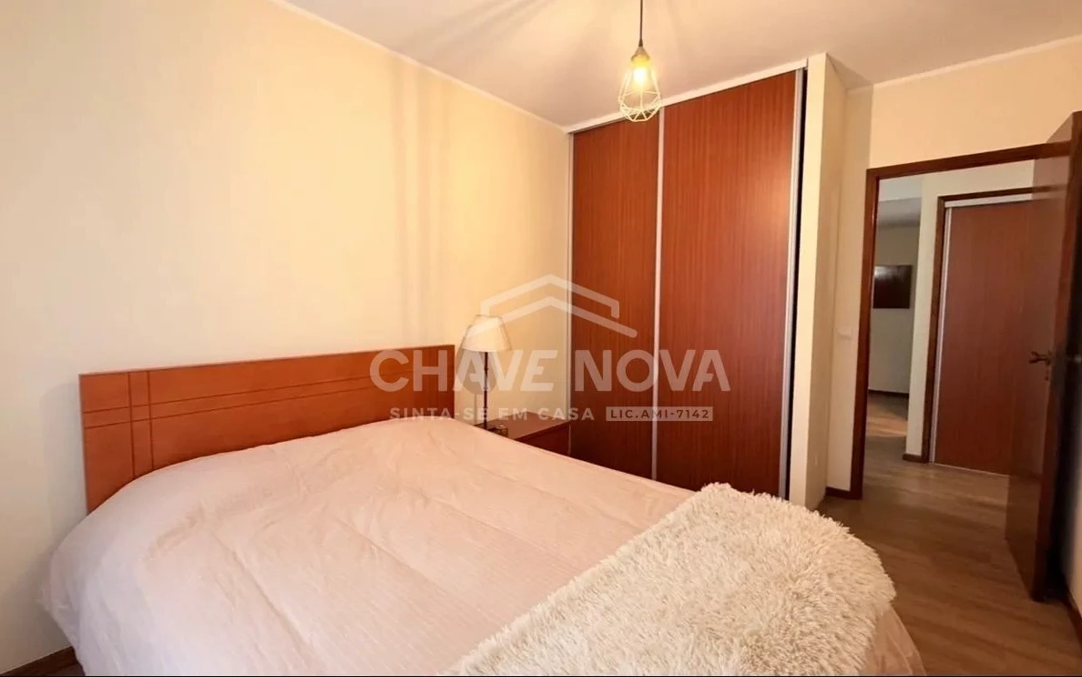PRT/01641 Apartamento T2 Hospital Trofa Saúde Santa Marinha Vila Nova de Gaia Porto