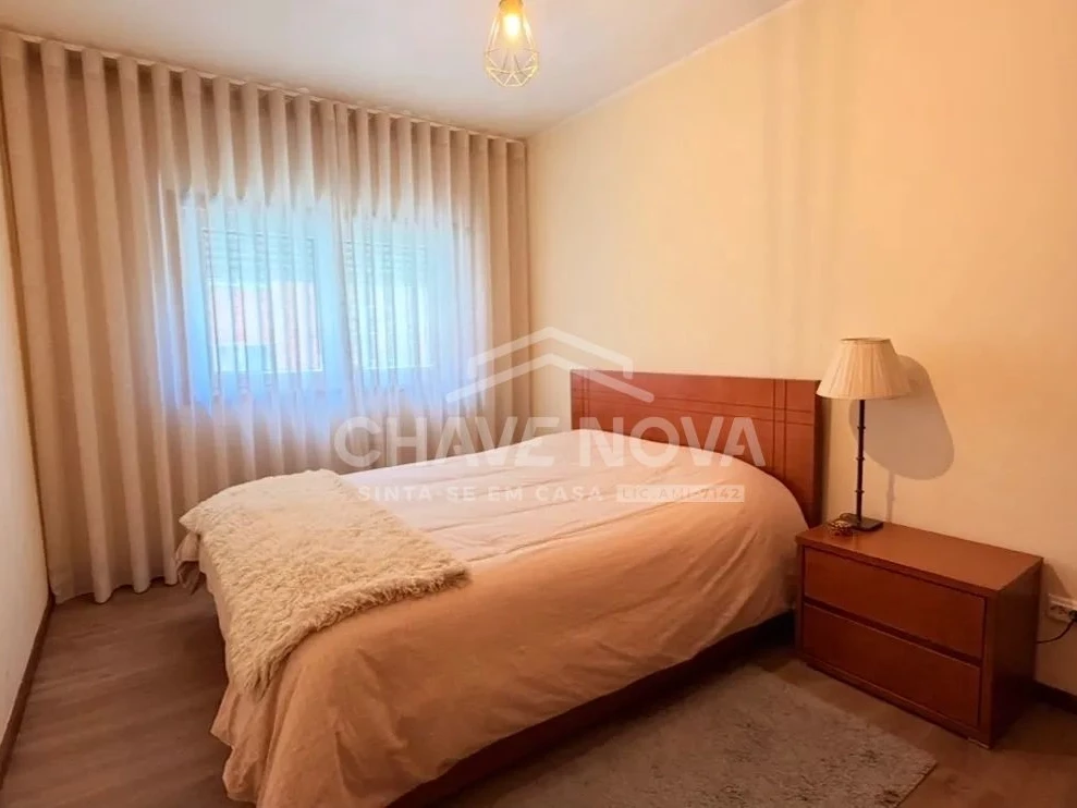 PRT/01641 Apartamento T2 Hospital Trofa Saúde Santa Marinha Vila Nova de Gaia Porto