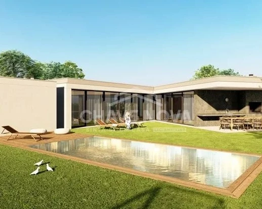 PRT/01643 Terreno urbano Vila Nova de Gaia com projeto aprovado para moradia T3