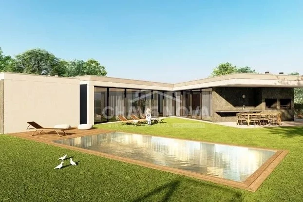PRT/01643 Terreno urbano Vila Nova de Gaia com projeto aprovado para moradia T3