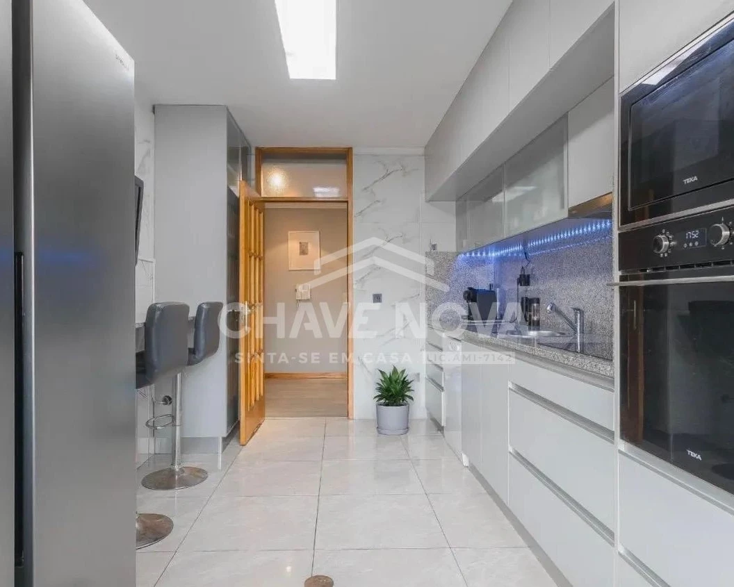 PRT/01644 Apartamento T3 Condomínio Fechado Rio Tinto Gondomar Porto