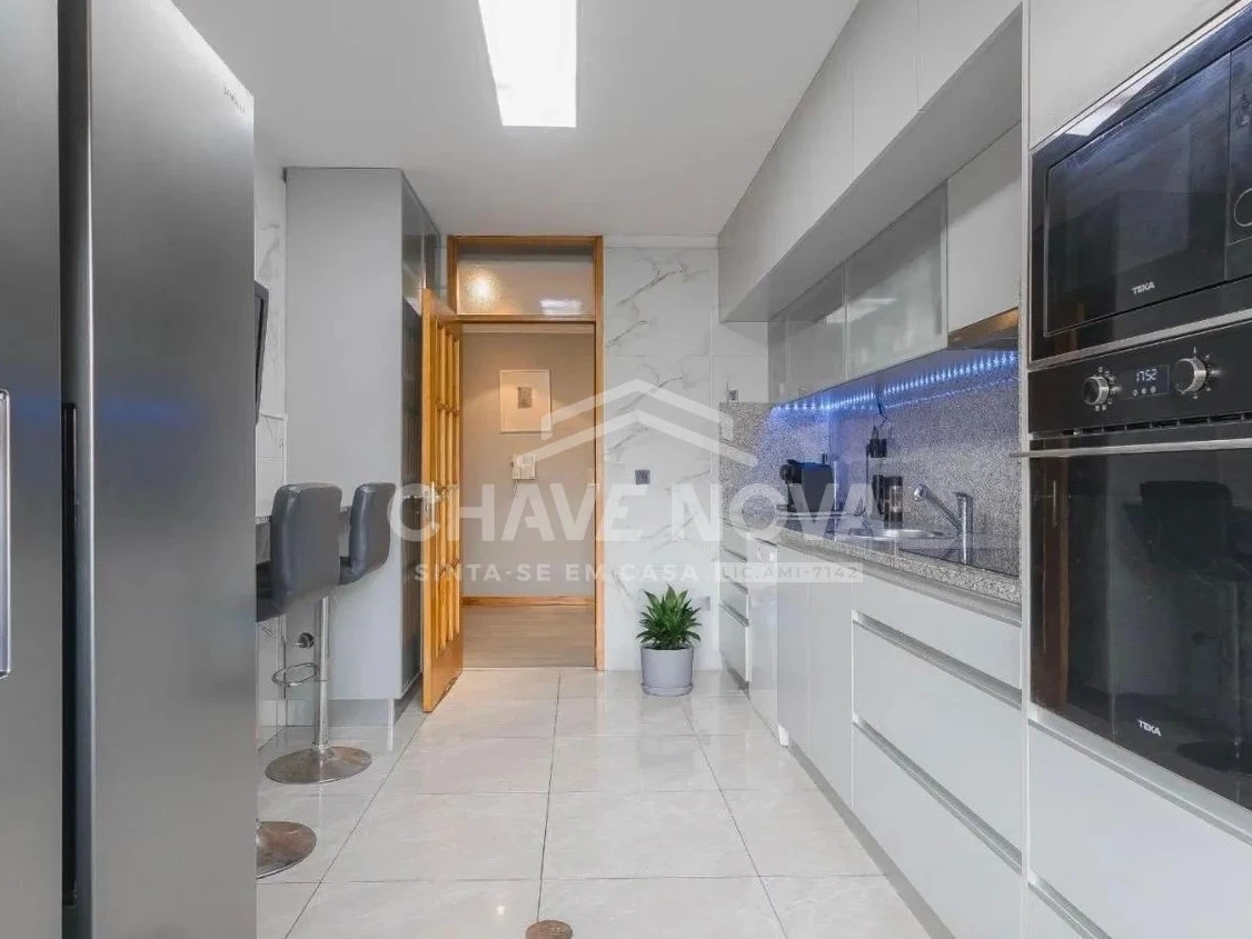PRT/01644 Apartamento T3 Condomínio Fechado Rio Tinto Gondomar Porto