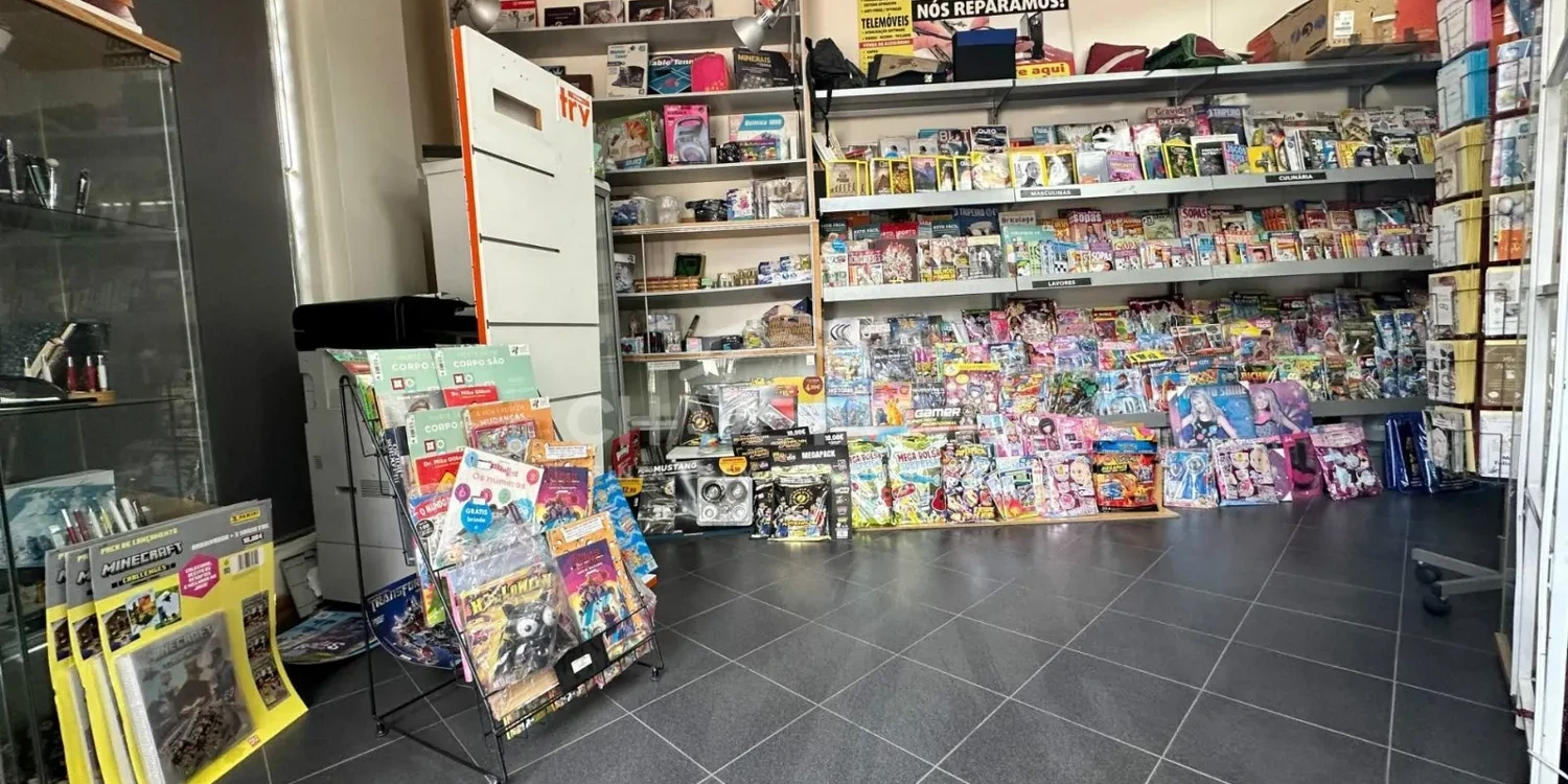 PRT/01551 Papelaria para Trespasse com jogos Santa Casa em Pedrouços Maia Porto